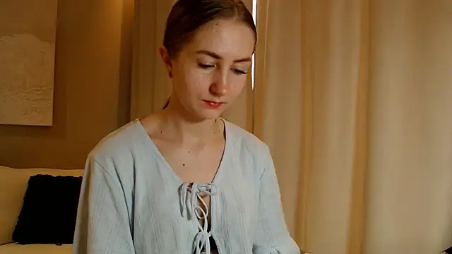 BluueSilk online show from January 15, 10:38 am