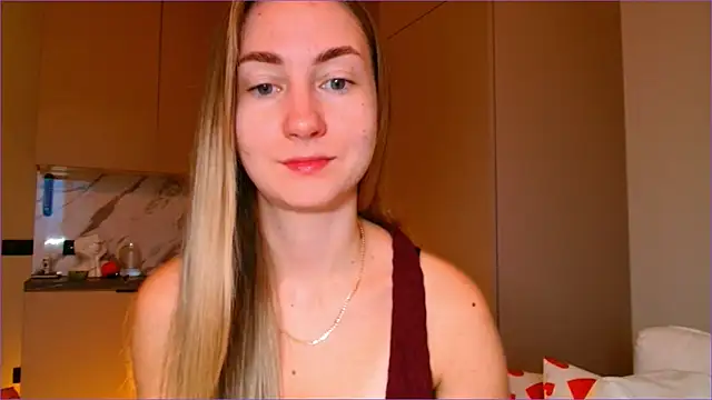 BluueSilk online show from November 27, 6:04 am