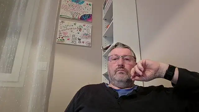 Snapshot of doudou310 chatting on February 21, 5:30 am doudou310 online show from February 21, 5:30 am