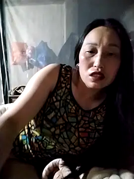 Snapshot of Tina-beo chatting on February 13, 8:27 pm Tina-beo online show from February 13, 8:27 pm