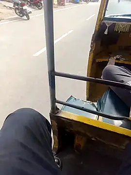 Snapshot of janu_9900 chatting on February 9, 5:00 am janu 9900 online show from February 9, 5:00 am