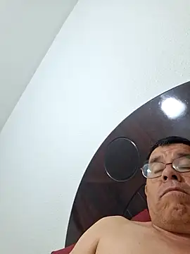 Snapshot of eros3442 chatting on February 15, 7:51 am eros3442 online show from February 15, 7:51 am