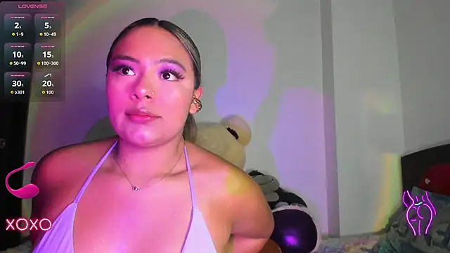 Snapshot of Kylievoos chatting on February 5, 12:26 am Kylievoos online show from February 5, 12:26 am