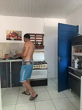 Loaisn online show from February 18, 4:36 pm