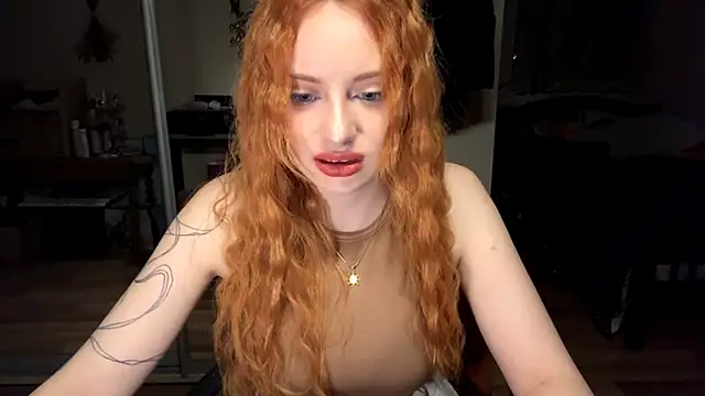 Snapshot of HeilyJeily chatting on February 24, 5:11 pm HeilyJeily online show from February 24, 5:11 pm