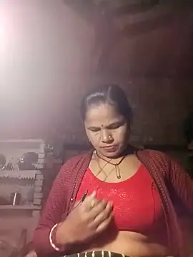 Snapshot of Pooja_sahu chatting on February 2, 8:35 am Pooja sahu online show from February 2, 8:35 am