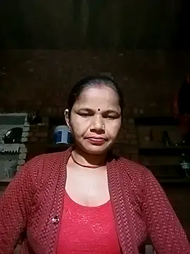 Snapshot of Pooja_sahu chatting on February 14, 6:15 pm Pooja sahu online show from February 14, 6:15 pm