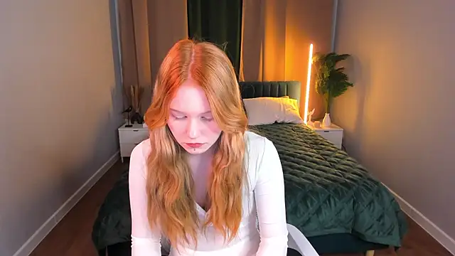 Snapshot of Julia_Anis chatting on February 13, 1:01 am Julia Anis online show from February 13, 1:01 am