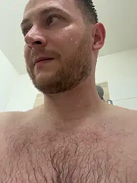 LubasOriginMen online show from January 31, 9:35 pm