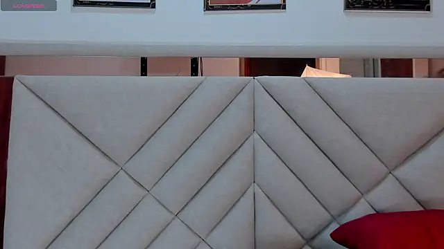 Snapshot of AmberQueen1 chatting on February 2, 12:15 pm AmberQueen1 online show from February 2, 12:15 pm