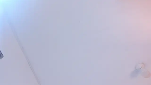 Snapshot of AmberQueen1 chatting on February 14, 12:24 pm AmberQueen1 online show from February 14, 12:24 pm