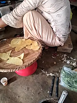 Sexy kiran002 online show from March 1, 3:52 am