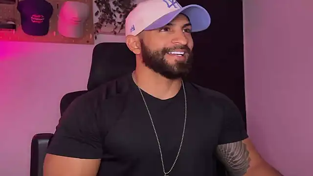 SamDornan51 online show from March 28, 1:05 am