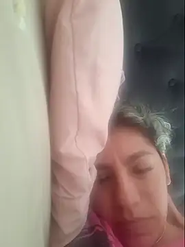 Snapshot of Ambar_Cortes chatting on February 9, 3:27 pm Ambar Cortes online show from February 9, 3:27 pm