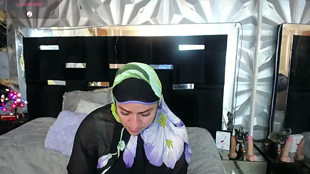 Alison-mar online show from February 10, 7:18 pm