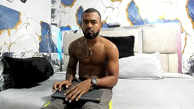 Snapshot of Nickws chatting on March 4, 6:25 pm Nickws online show from March 4, 6:25 pm