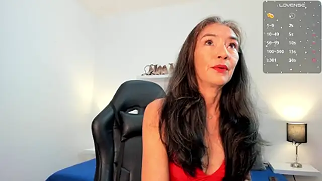 Snapshot of Emma_Mendozaa chatting on February 11, 11:37 am Emma Mendozaa online show from February 11, 11:37 am