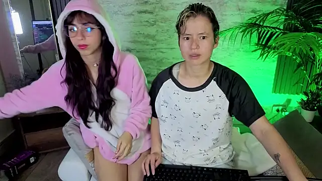 suggar angel online show from March 12, 12:00 pm