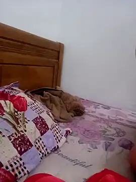 Snapshot of neyney110 chatting on February 10, 9:08 pm neyney110 online show from February 10, 9:08 pm