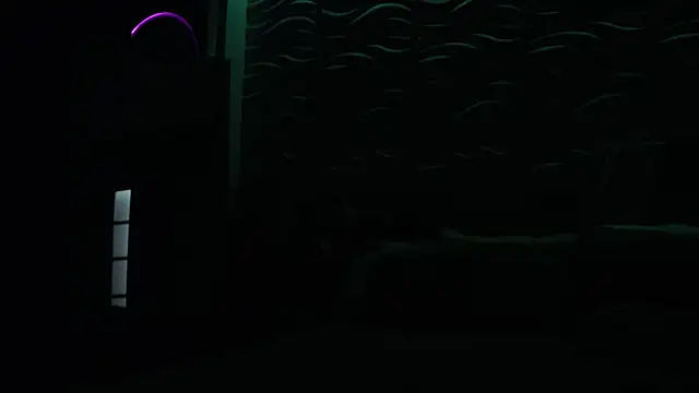 Snapshot of DeliaaSmith chatting on February 27, 4:29 pm DeliaaSmith online show from February 27, 4:29 pm