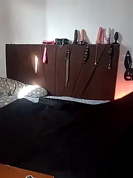 Iam kimh online show from March 28, 8:41 pm