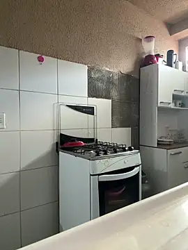 Manu Manu05 online show from April 6, 4:19 pm