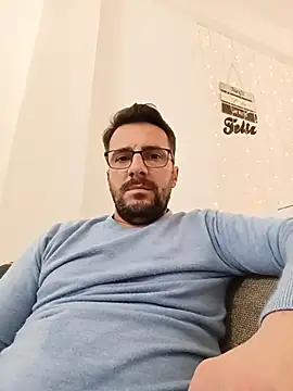 Snapshot of NatanCasad0 chatting on February 14, 10:39 pm NatanCasad0 online show from February 14, 10:39 pm