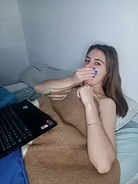 Snapshot of laparejaideal08 chatting on March 1, 8:49 am laparejaideal08 online show from March 1, 8:49 am