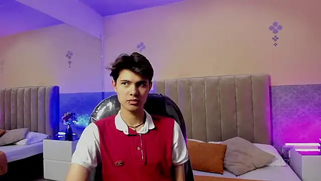 Derek Sinn online show from March 16, 8:02 pm