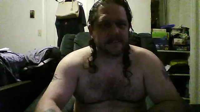 Snapshot of Demon2182 chatting on February 22, 6:24 am Demon2182 online show from February 22, 6:24 am