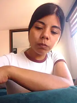 Snapshot of Roxan_King chatting on February 26, 3:00 pm Roxan King online show from February 26, 3:00 pm