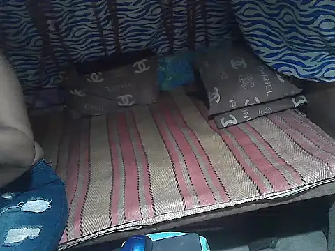 sexymom siovie online show from March 3, 6:30 am