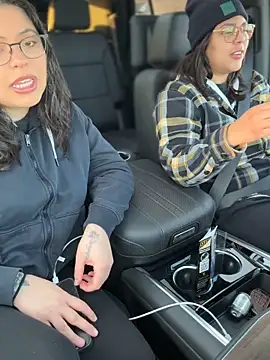 Snapshot of KittyTatts chatting on February 7, 11:19 pm KittyTatts online show from February 7, 11:19 pm