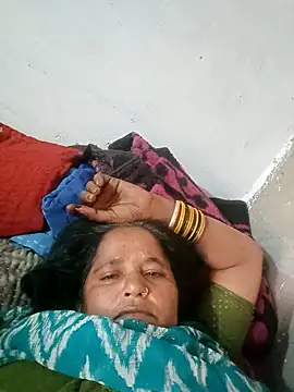 Gudid209896 online show from March 19, 8:40 am