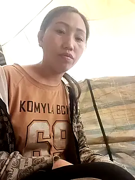 Snapshot of hot-luna- chatting on February 28, 12:22 am hot-luna- online show from February 28, 12:22 am