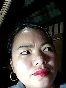 emlylyxinh online show from February 2, 2:16 pm