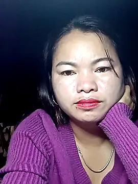 emlylyxinh online show from February 19, 6:15 pm