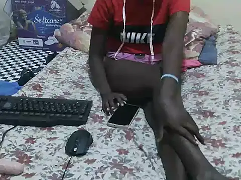 precious035 online show from February 11, 5:07 pm