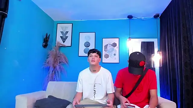 KingOfHeavens 2 online show from March 1, 6:10 pm