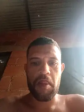 Snapshot of Hot_Veteran_1 chatting on February 5, 11:48 am Hot Veteran 1 online show from February 5, 11:48 am