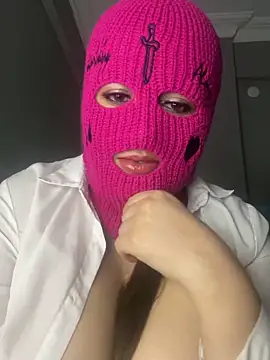 maryam-6 online show from March 11, 8:15 pm