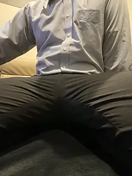 yuuuuusuke00 online show from March 6, 1:57 am