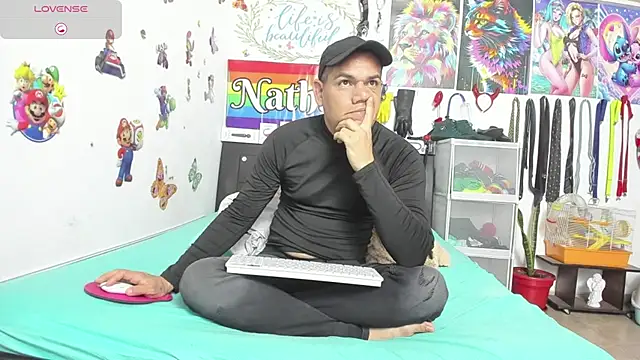 nathannathaniel online show from March 16, 11:09 pm