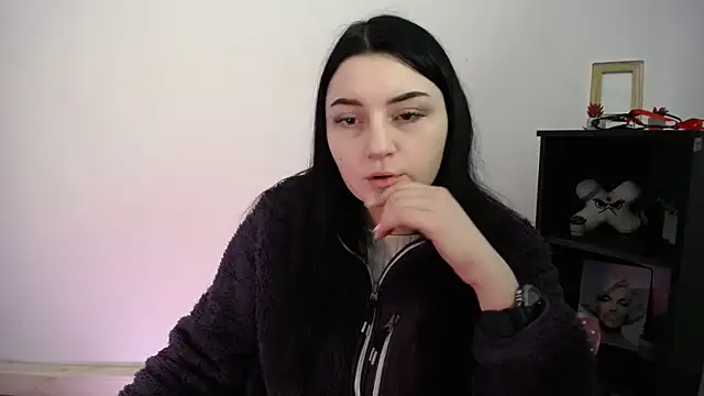 TurnMe On online show from February 12, 11:05 am