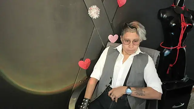 Kali Panther online show from February 10, 1:37 pm