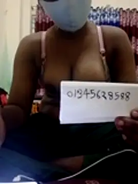 Snapshot of Toma7890 chatting on February 17, 6:03 pm Toma7890 online show from February 17, 6:03 pm