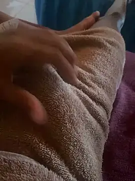 gpauzudo18 online show from April 15, 6:15 pm