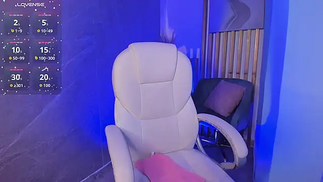 VioletSky1 online show from March 28, 6:35 am