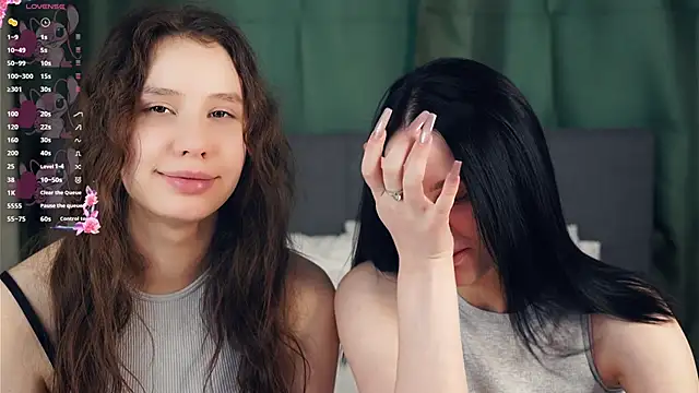 ZofiaSoshnik online show from February 22, 6:35 am