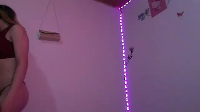 MikasaxX  online show from March 7, 4:04 pm